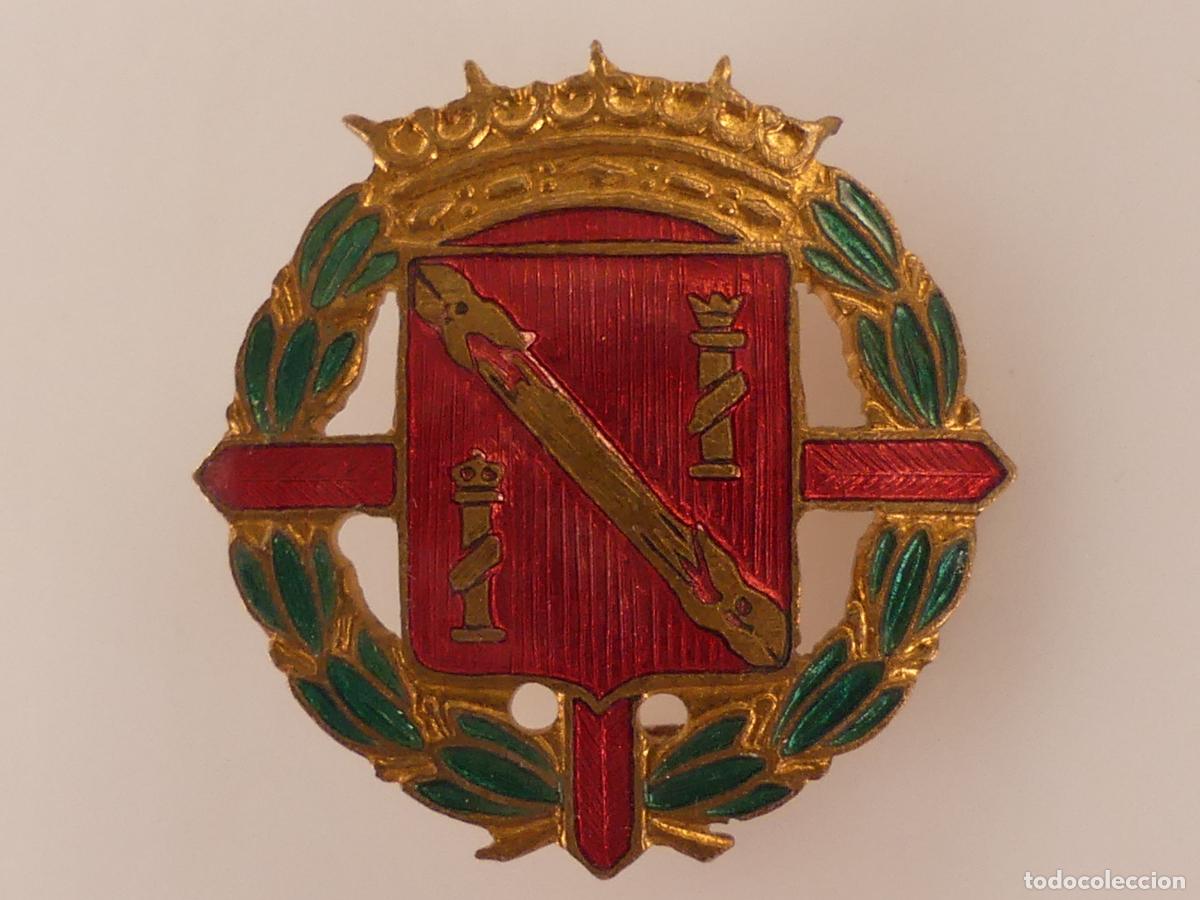 Militaria: ESCUDO INSIGNIA ESMALTADA DE LA GUARDIA DE FRANCO