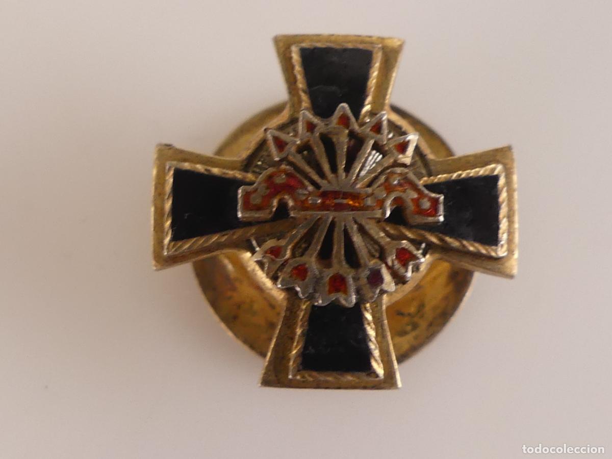 Militaria: PIN OJAL DE LA FALANGE - Foto 1