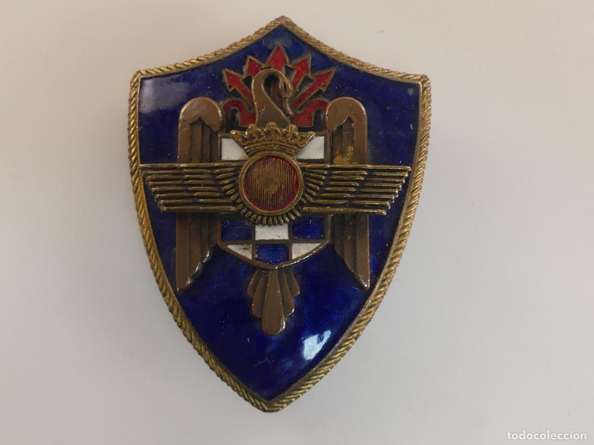 Militaria: DISTINTIVO MILICIAS AVIACION.