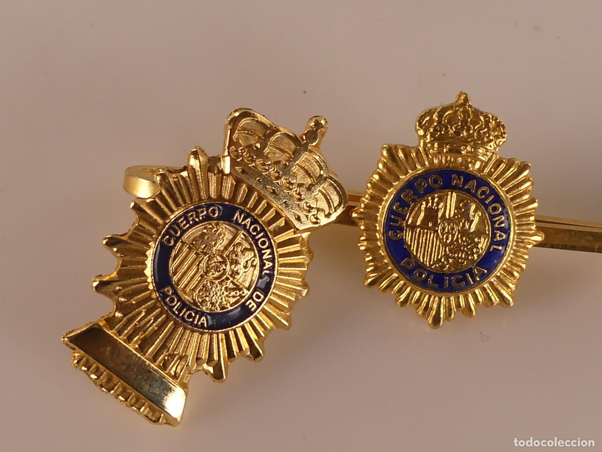Militaria: JUEGO DE PIN Y ALFILER - CUERPO NACIONAL DE POLICIA