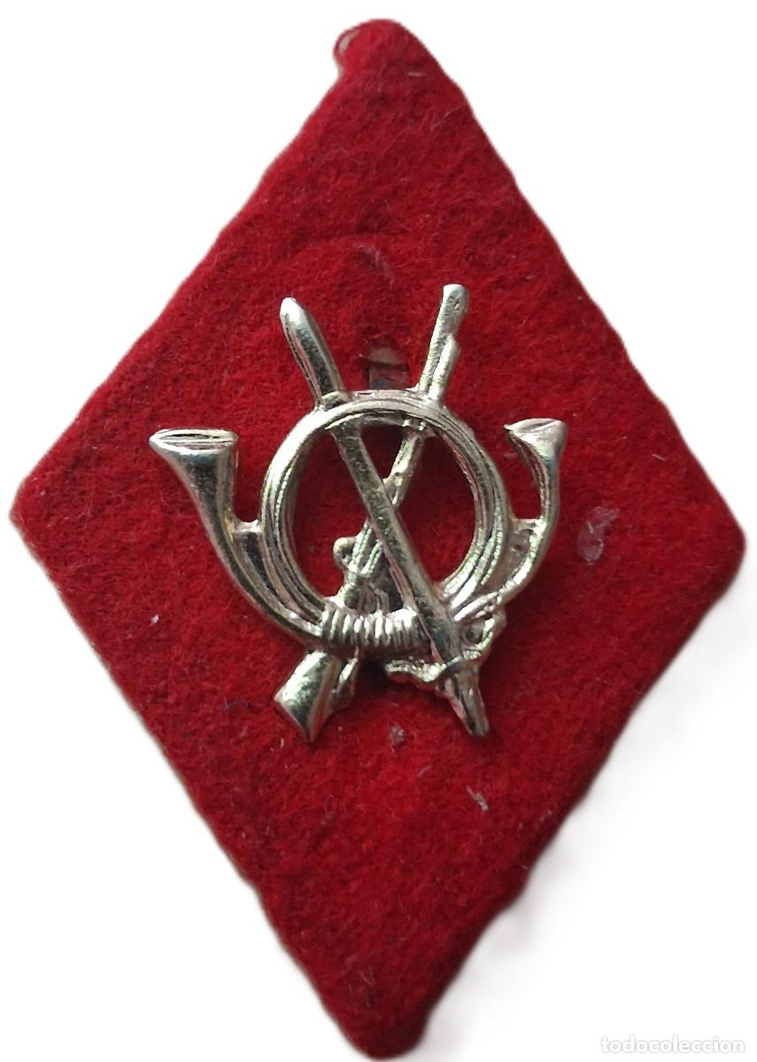 Militaria: ROMBO INFANTERIA PA&Ntilde;O Y METAL (2)