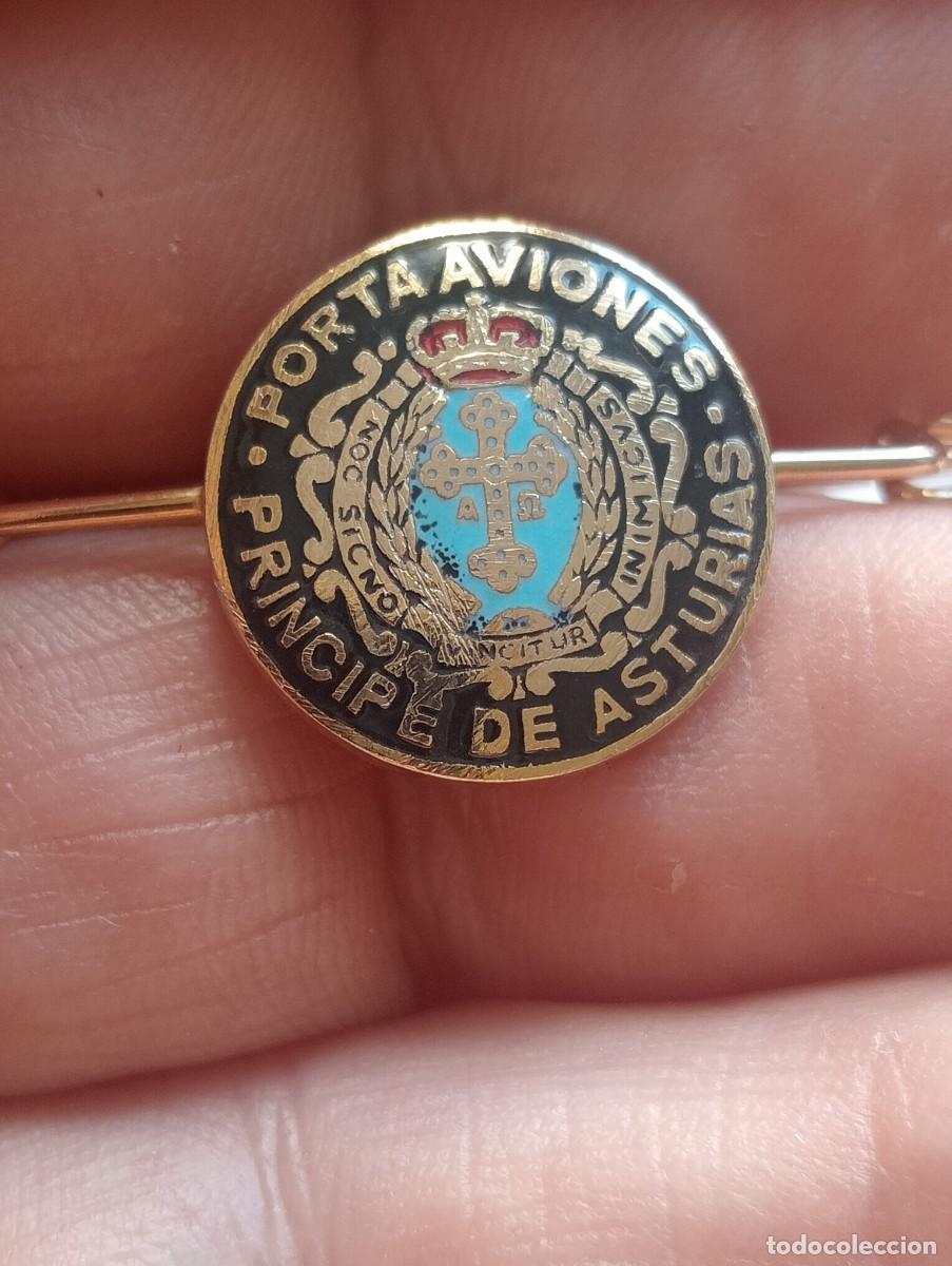 Militaria: PISACORBATAS PORTAVIONES PR&Iacute;NCIPE DE ASTURIAS ARMADA ESPA&Ntilde;OLA MARINA ALFILER CORBATA INSIGNIA PINS
