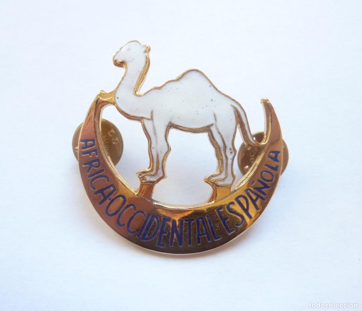 Militaria: Distintivo permanencia &Aacute;frica Occidental Espa&ntilde;ola - Emblema colonial - Insignia