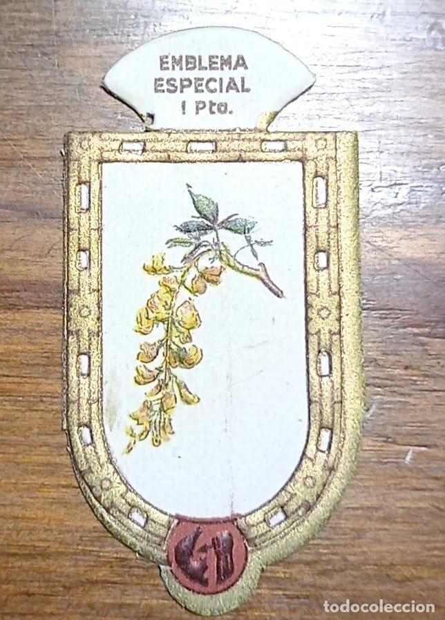 Militaria: Emblema auxilio social, especial 1 pts, serie L, N&ordm; 10, LLUVIA DE ORO.