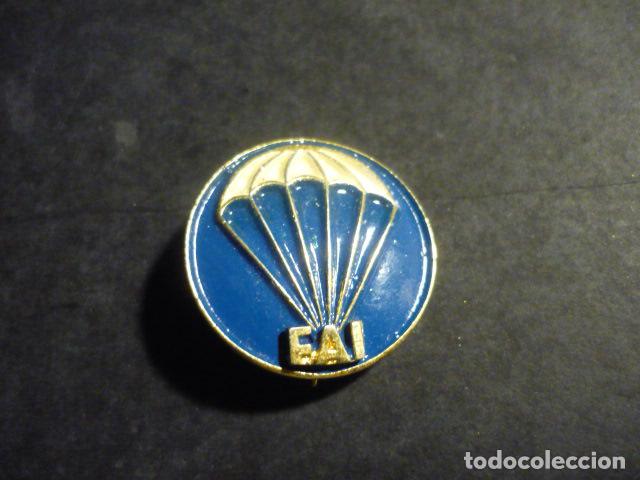 Militaria: INSIGNIA FAI FEDERACION AERONAUTICA INTERNACIONAL BRIPAC PARACAIDISTAS