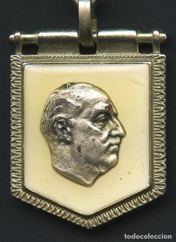 Militaria: INSIGNIA, LLAVERO ANTIGUO, GENERAL FRANCO