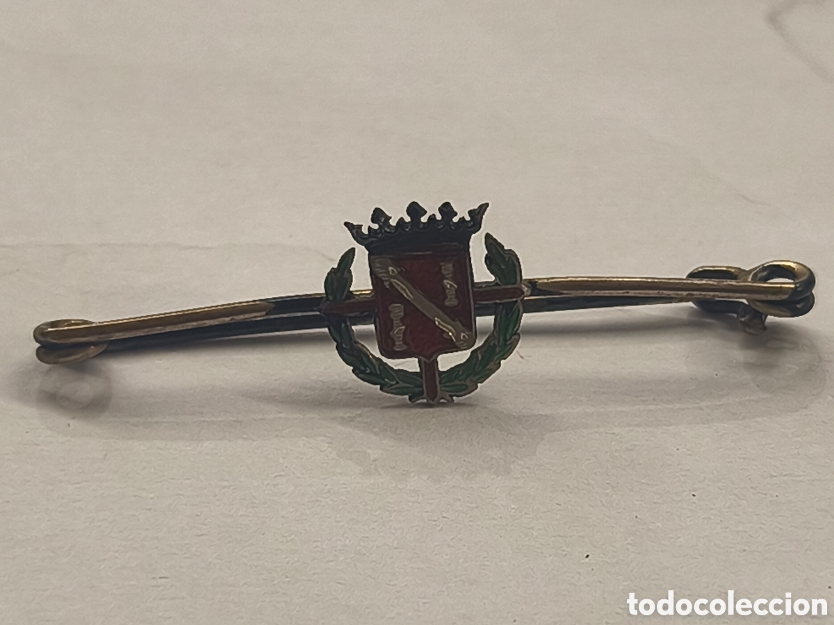 Militaria: ALFILER PLATA ESMALTADA FUNDACI&Oacute;N NACIONAL FRANCISCO FRANCO