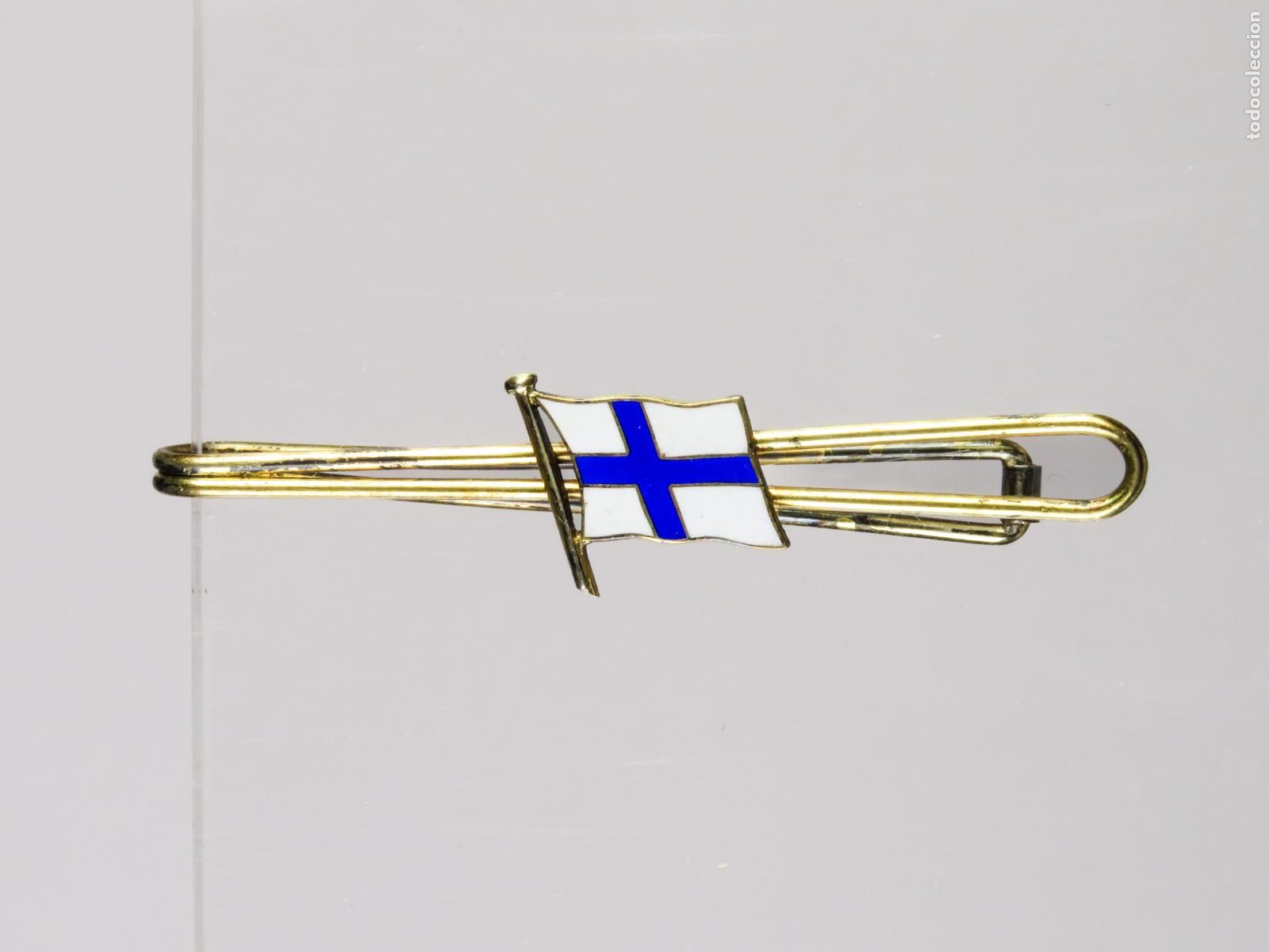 Militaria: Pisacorbatas Bandera Finlandia segunda mitad S XX