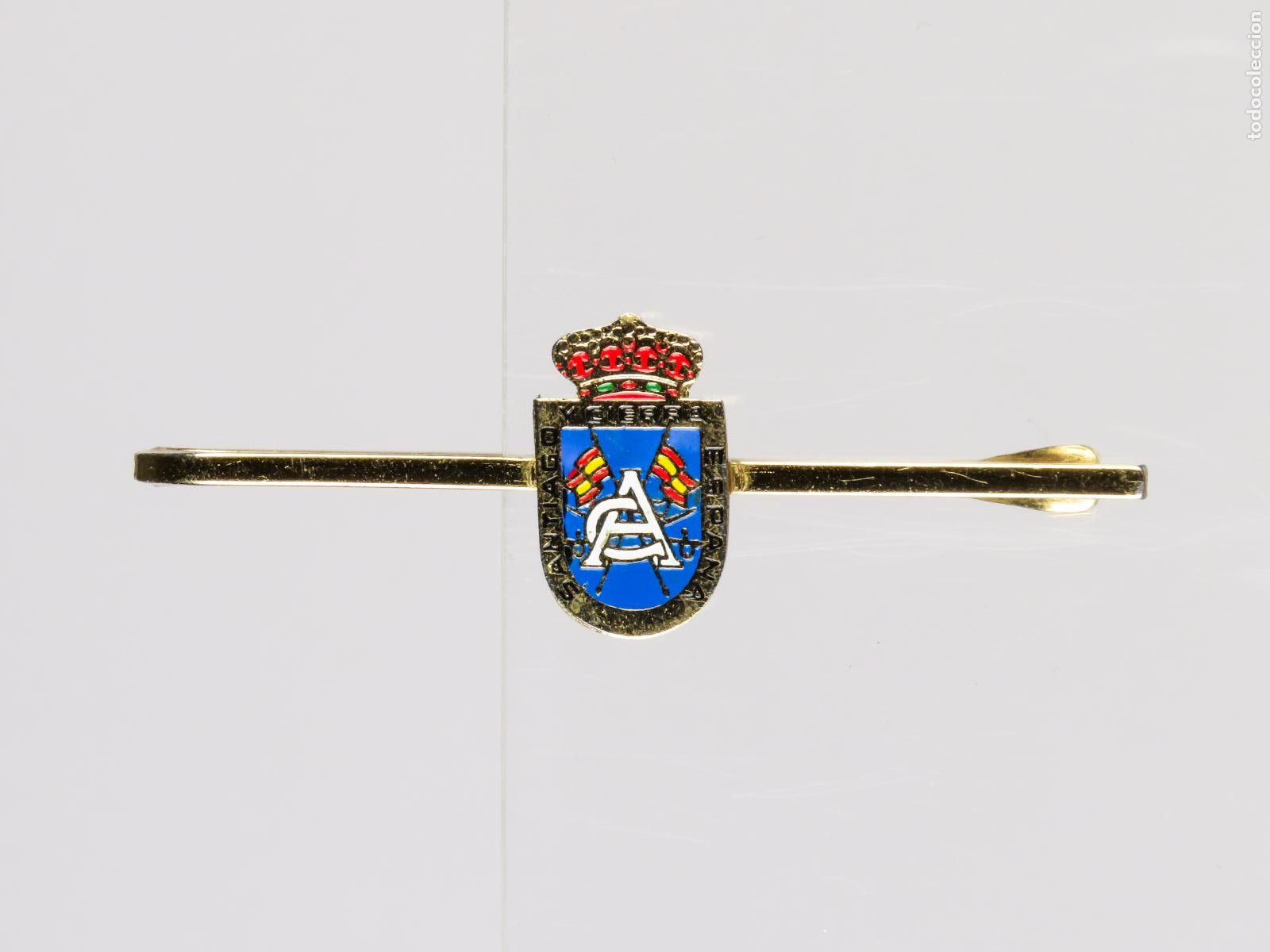 Militaria: Pisacorbatas militar Santiago y cierra Espa&ntilde;a segunda mitad S XX