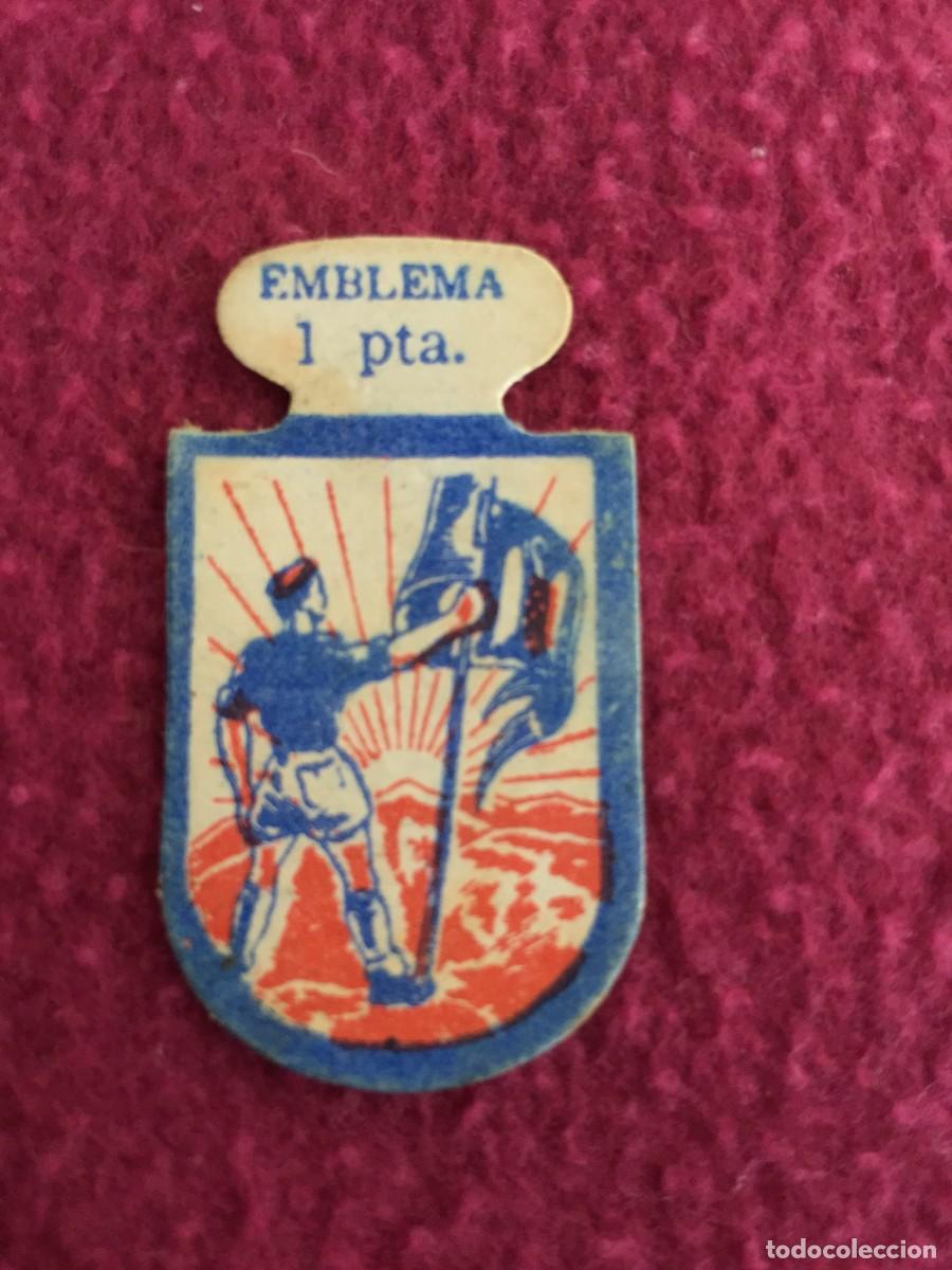 Militaria: EMBLEMA AUXILIO SOCIAL **FRENTE DE JUVENTUDES** 1 PTA