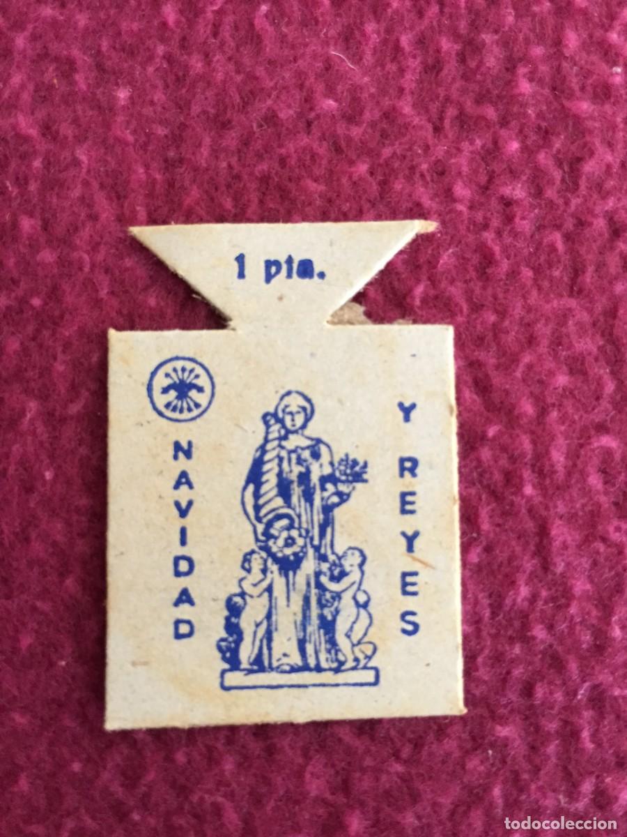 Militaria: ANTIGUO EMBLEMA DE AUXILIO SOCIAL 1 PESETA CAMPA&Ntilde;A NAVIDAD Y REYES FALANGE ESPA&Ntilde;OLA A&Ntilde;OS 40