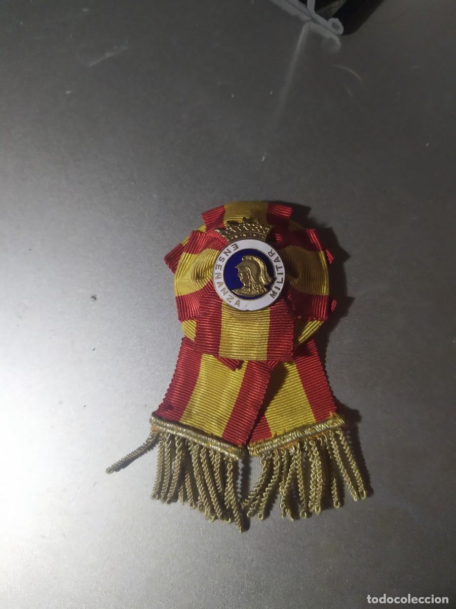 Militaria: Distintivo profesor &rdquo;Ense&ntilde;anza MILITAR&rdquo; Ej&eacute;rcito del Aire a&ntilde;os 60