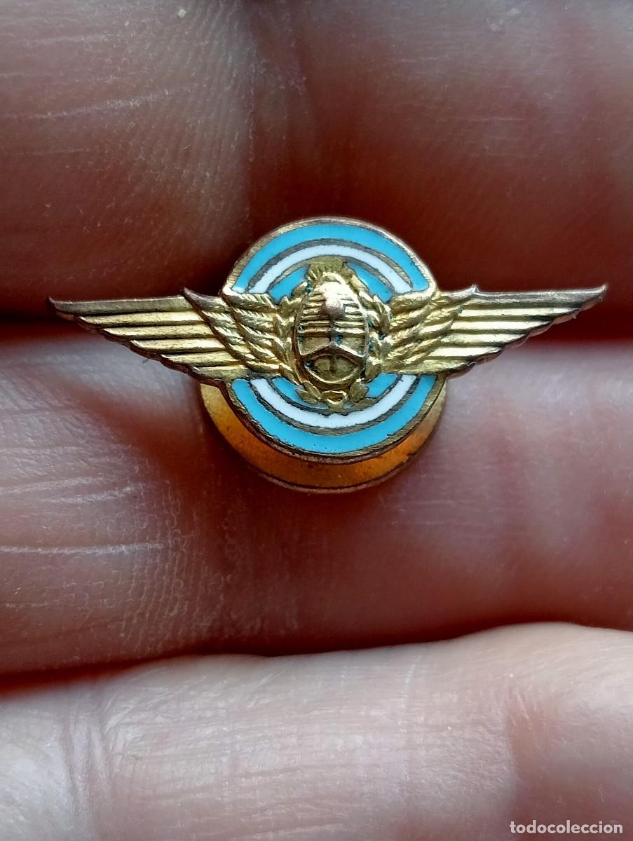 Militaria: INSIGNIA PILOTO MILITAR FUERZAS AEREAS ARGENTINA, EJERCITO AIRE PINS SOLAPA ESMALTADO ROKISKI