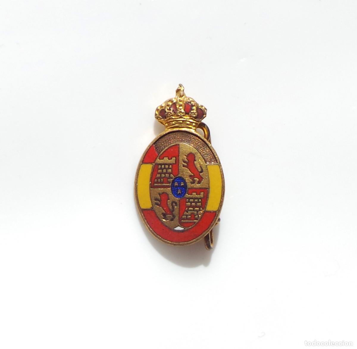 Militaria: INSIGNIA DE SOLAPA ESMALTADO ESCUDO DE ESPA&Ntilde;A ALFONSO XIII (RESTAURACI&Oacute;N BORB&Oacute;NICA, 1902&ndash;1931).