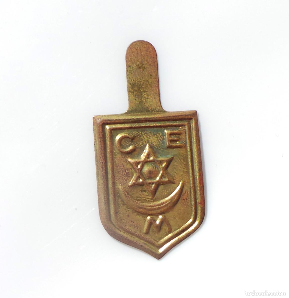 Militaria: INSIGNIA DE SOLAPA DE AUXILIO SOCIAL DEL CUERPO DE EJ&Eacute;RCITO DE MARRUECOS.