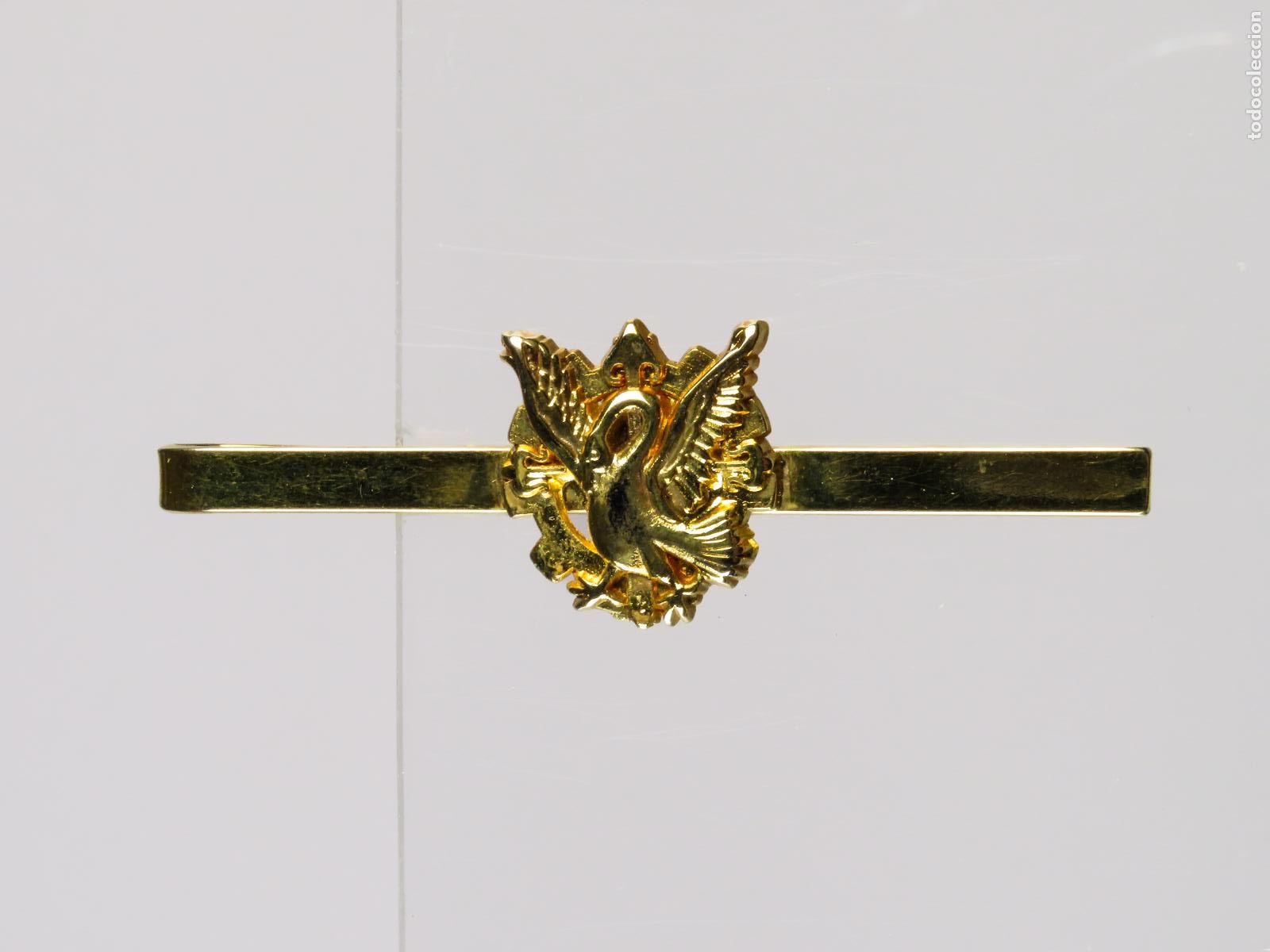 Militaria: Pisacorbatas insignia aviaci&oacute;n metal dorado segunda mitad S XX