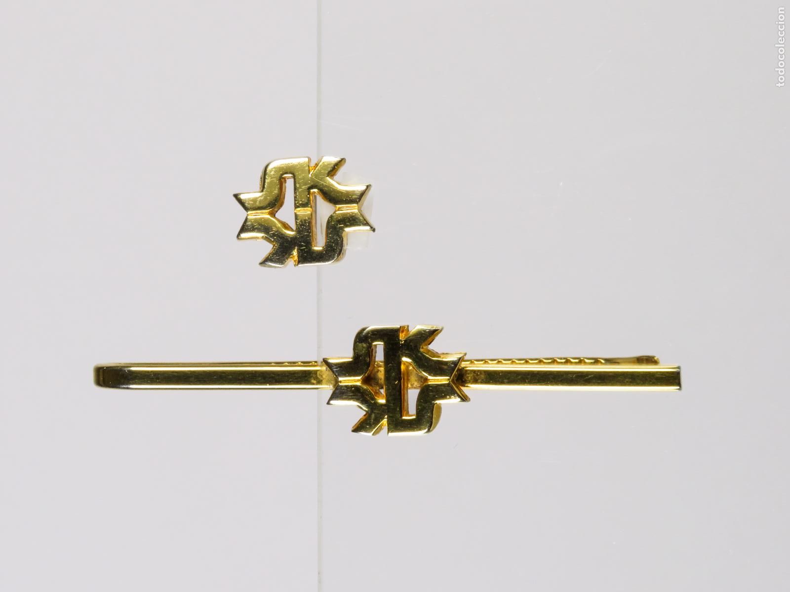 Militaria: Pisacorbatas pin anagrama aviaci&oacute;n metal dorado segunda mitad S XX
