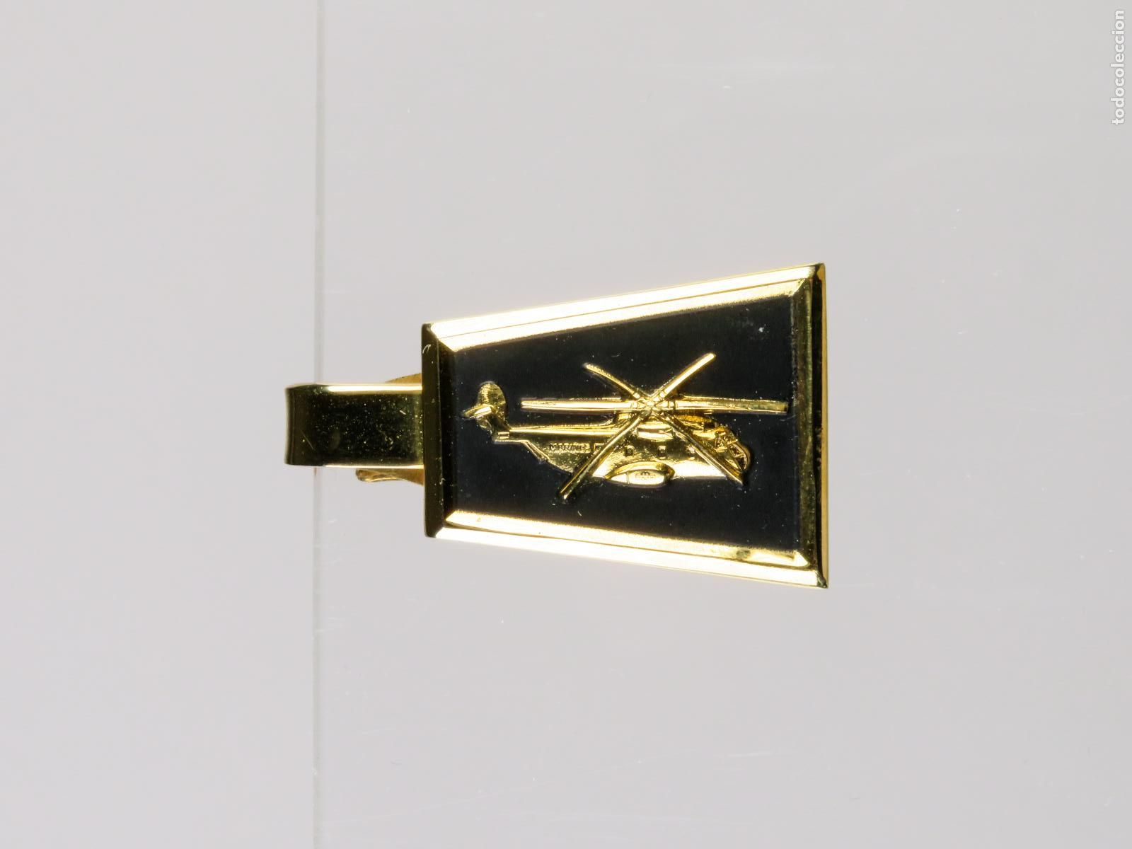 Militaria: Pisacorbatas pinza helic&oacute;ptero Marines metal dorado segunda mitad S XX