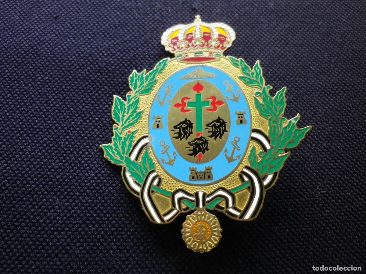 Militaria: ANTIGUA PLACA DE PECHO DE LA POLICIA MUNICIPAL DE TENERIFE.