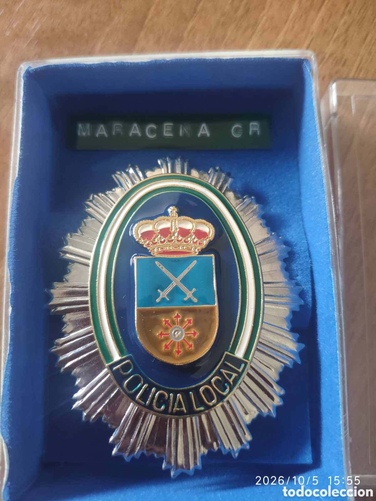 Military Antiques: insignia o placa de la Polic&iacute;a Local de Maracena