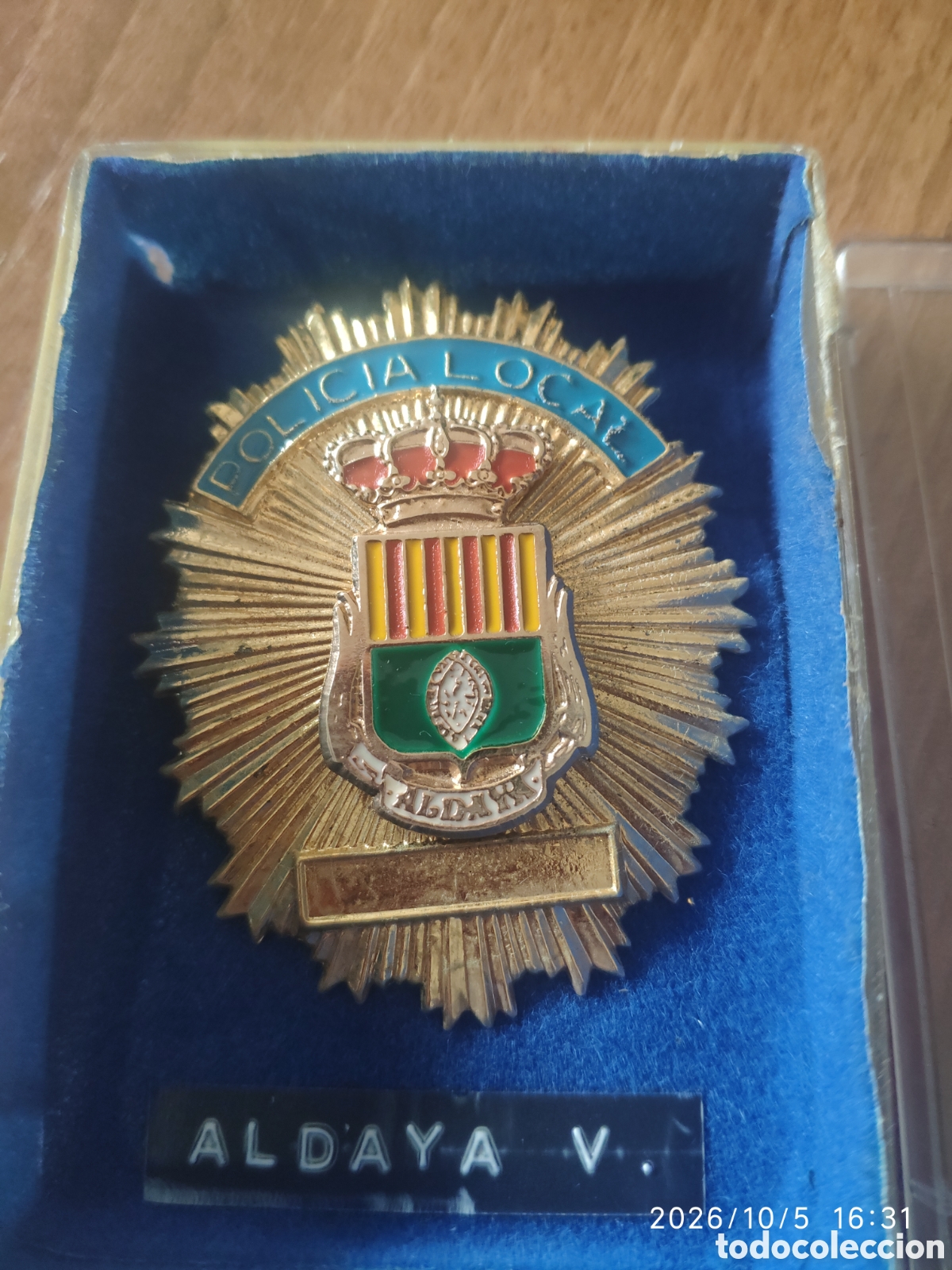 Military Antiques: Placa insignia de Polic&iacute;a local aldaya valencia