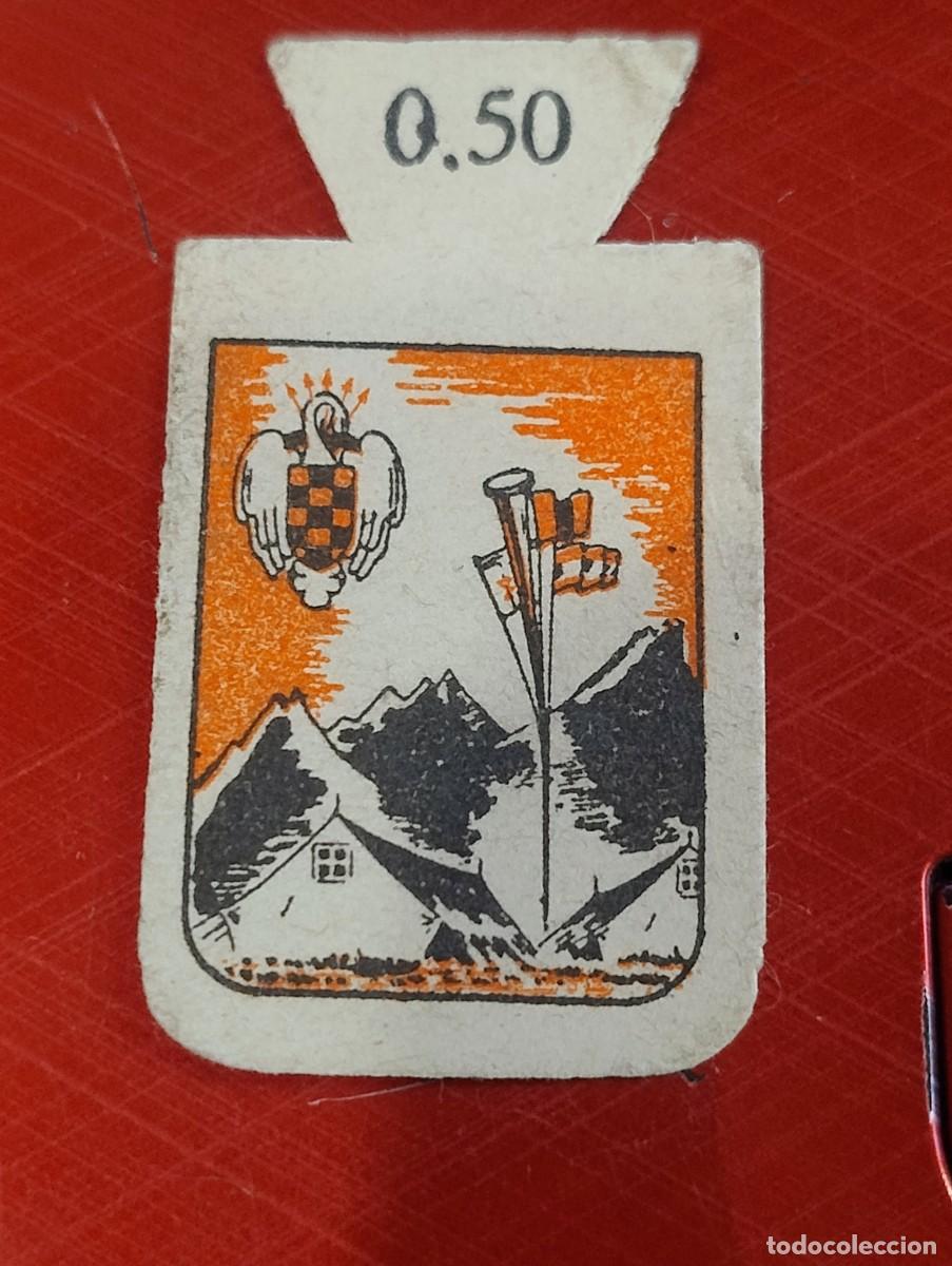 Militaria: RARO EMBLEMA CORRIENTE DE AUXILIO SOCIAL DE 50 CTS. FRENTE DE JUVENTUDES