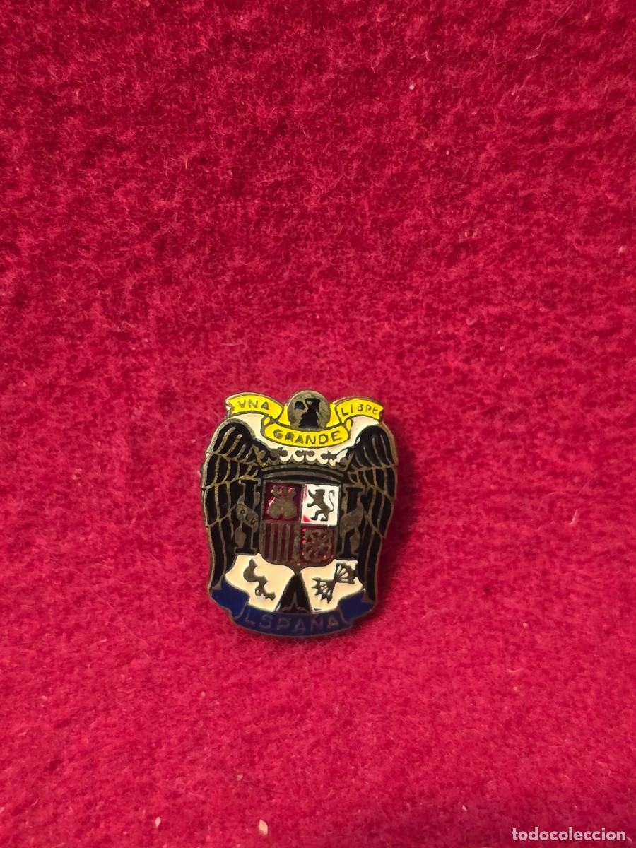 Militaria: PIN, INSIGNIA MINIATURA ESCUDO DE ESPA&Ntilde;A. UNA GRANDE LIBRE