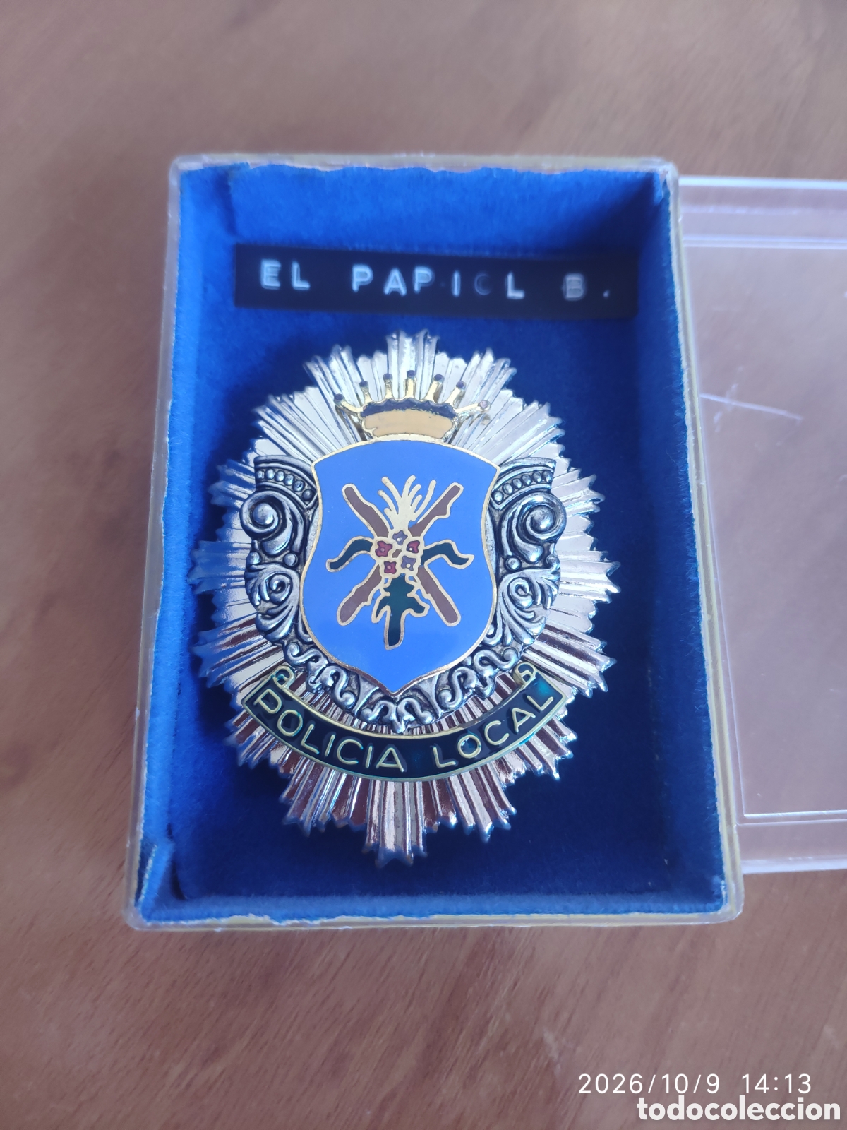 Militaria: Placa insignia Polic&iacute;a local el papiol Barcelona
