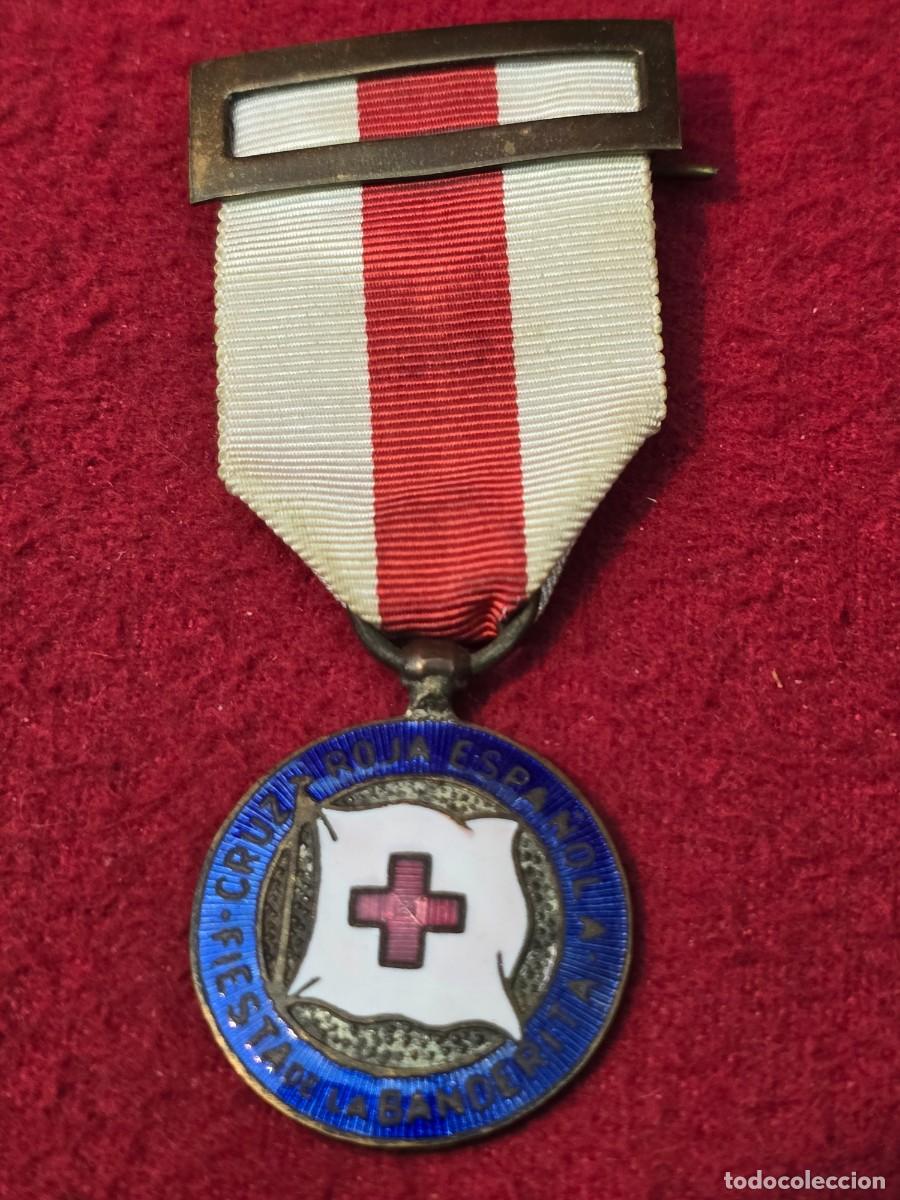 Militaria: MEDALLA DE CRUZ ROJA ESPA&Ntilde;OLA, FIESTA DE BANDERITA.