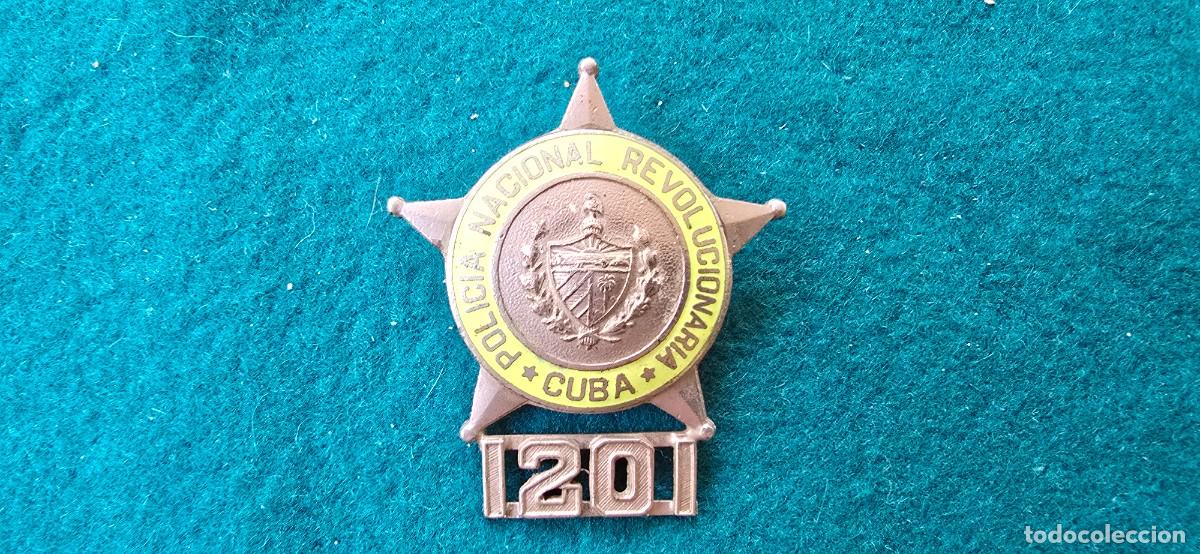 Militaria: PLACA DE POLICIA NACIONAL REVOLUCIONARIA DE CUBA (1970s) PNR