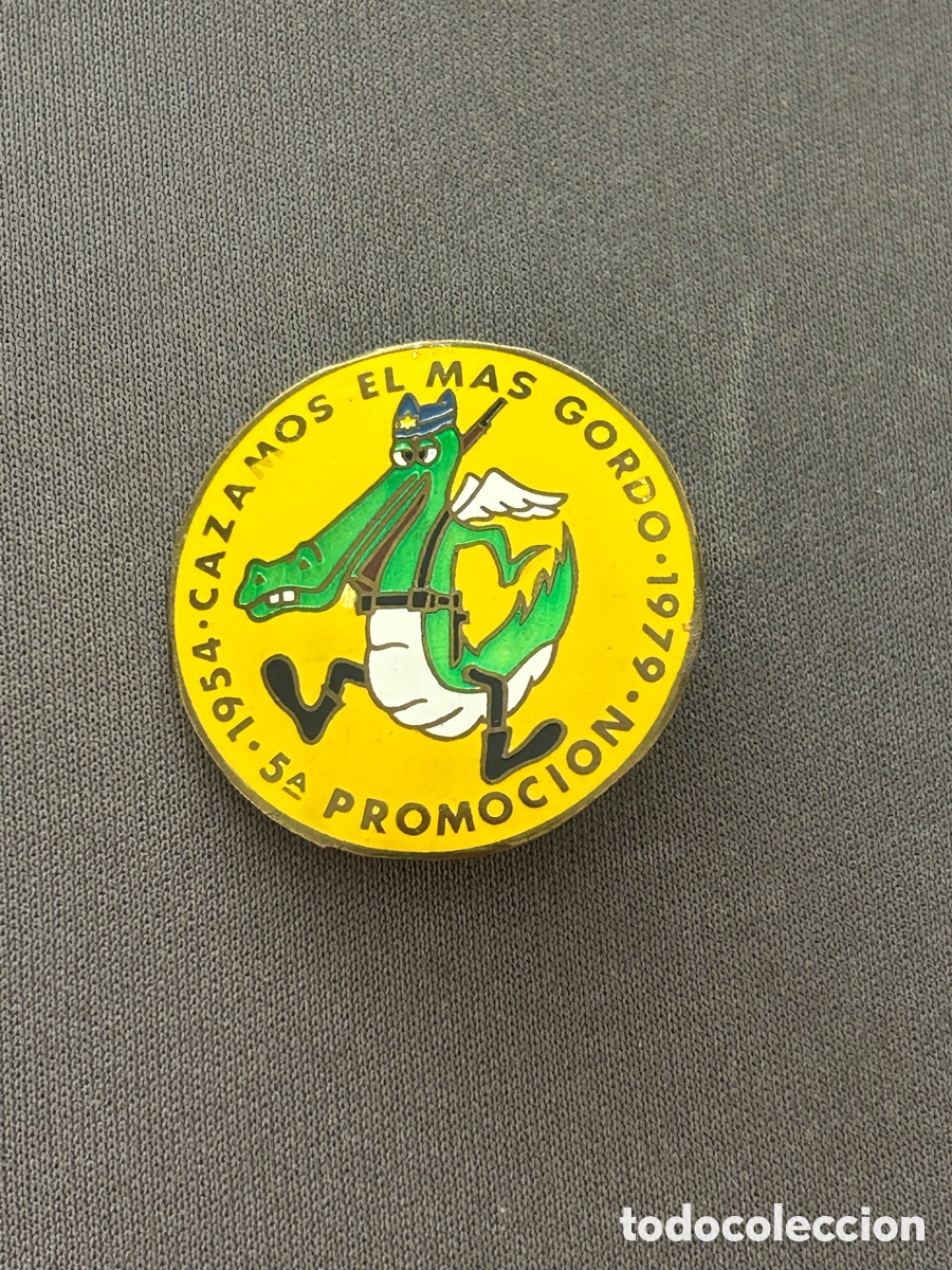 Militaria: Insignia promoci&oacute;n ejercito del aire