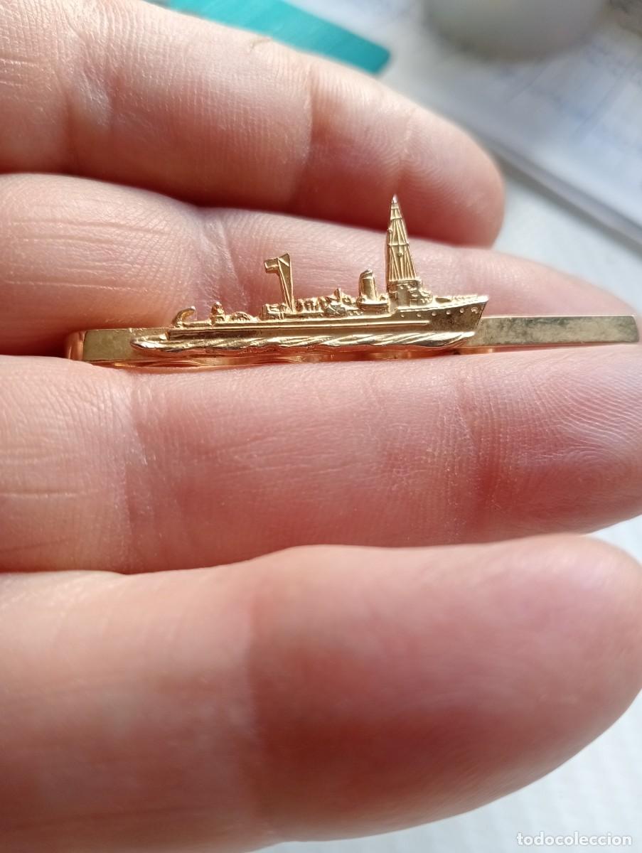 Militaria: PISACORBATAS BUQUE PATRULLERO ARMADA ESPA&Ntilde;OLA MARINA ALFILER INSIGNIA ESMALTADA