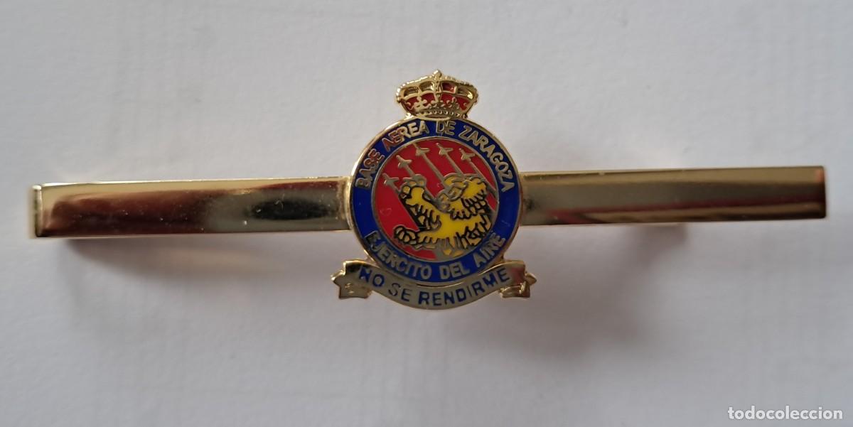 Militaria: Pisacorbata pasador de corbata de la Base A&eacute;rea de Zaragoza
