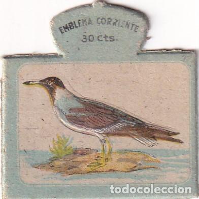 Militaria: LARUS LEUCOPHTHAMUS AUXILIO SOCIAL CORRIENTE SERIE P 2 EMBLEMA INSIGNIA GUERRA CIVIL POSGUERRA