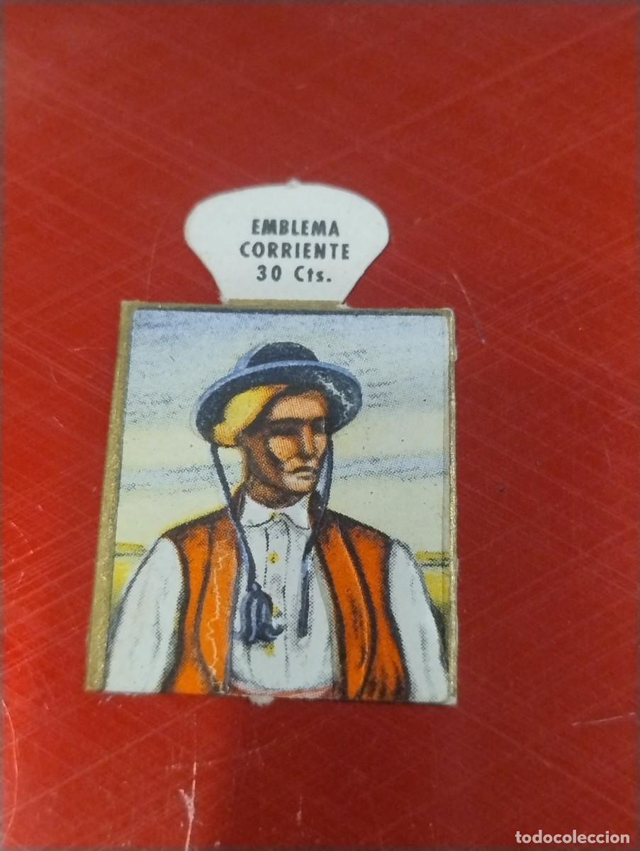 Militaria: Emblema auxilio social, CORRIENTE 30 CTS, serie H, N&ordm; 17, ARAGON, MOZO ANSOTANO.
