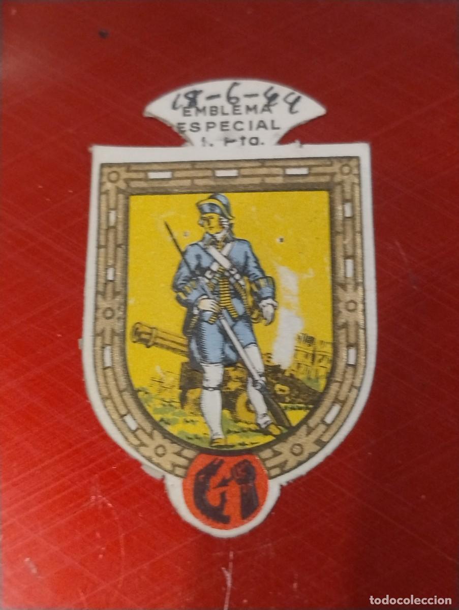 Militaria: Emblema auxilio social, especial 1 pts, serie I, N&ordm; 4, INFANTERIA ESPA&Ntilde;OLA, FUSILERO SIGLO XVIII