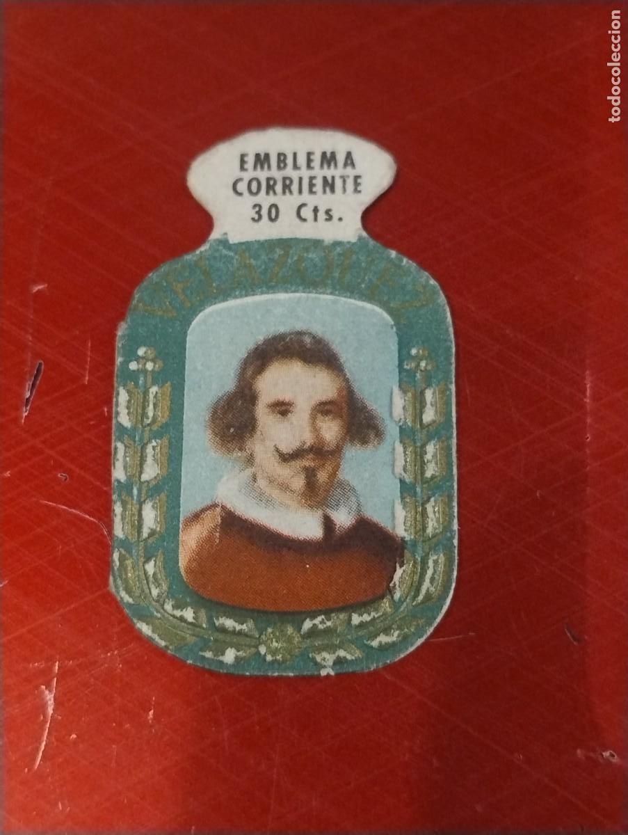 Militaria: EMBLEMA CORRIENTE 30 CTS DE AUXILIO SOCIAL. SER&Iacute;A G N&Uacute;MERO 6 VEL&Aacute;ZQUEZ.