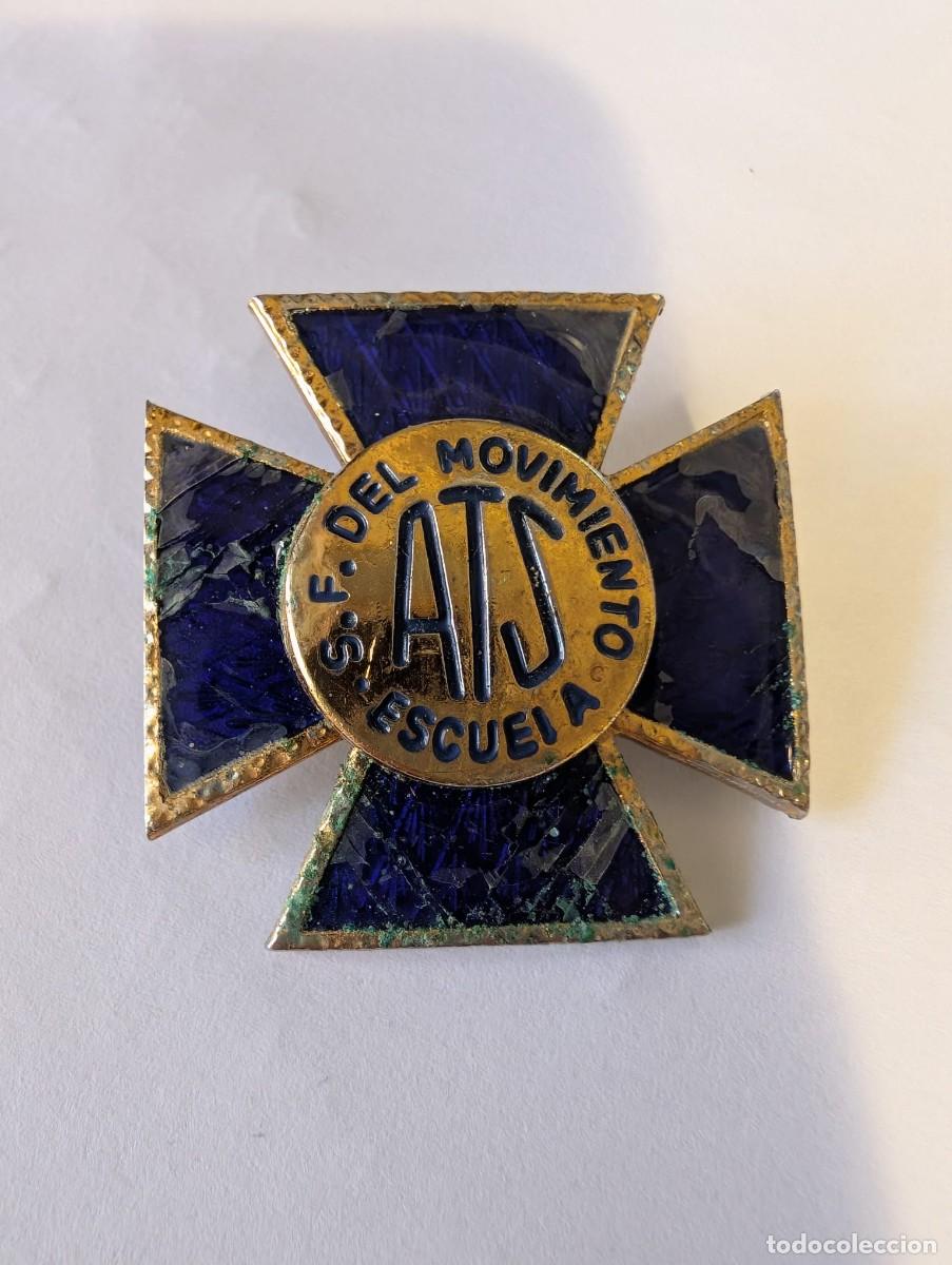 Militaria: Pin ATS Secci&oacute;n Femenina Movimiento A&ntilde;os 50