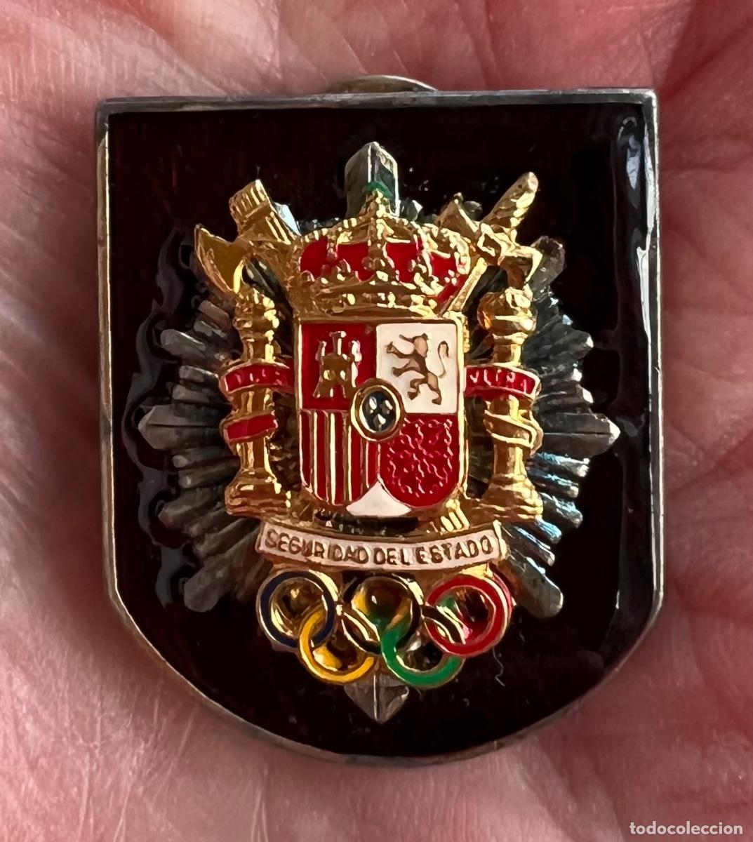 Militaria: Insignia Distintivo de pecho M&eacute;rito Polic&iacute;a Nacional - Olimpiada - Juegos Ol&iacute;mpicos Barcelona 1992