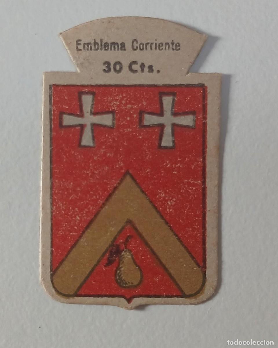 Militaria: Emblema auxilio social, CORRIENTE 30 CTS, serie B, N&ordm; 67, SUPERA.