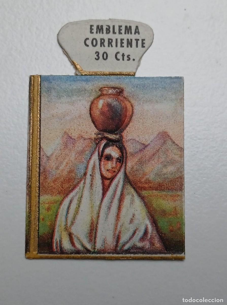 Militaria: Emblema auxilio social, CORRIENTE 30 CTS, serie H, N&ordm; 12, CAMPESINA GRAN CANARIA.