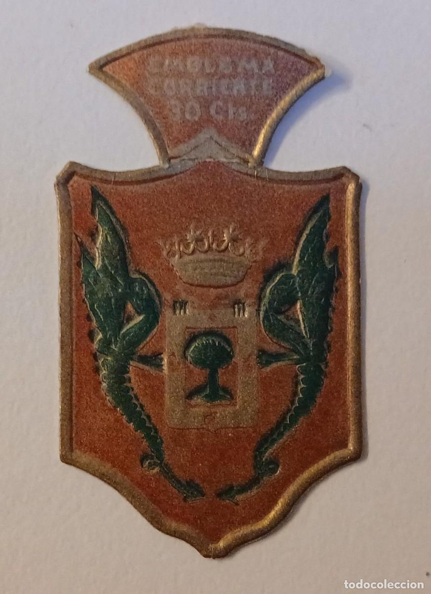 Militaria: Emblema auxilio social, CORRIENTE 30 CTS, serie B, N&ordm; 10, ESCUDO DE LA OROTAVA.