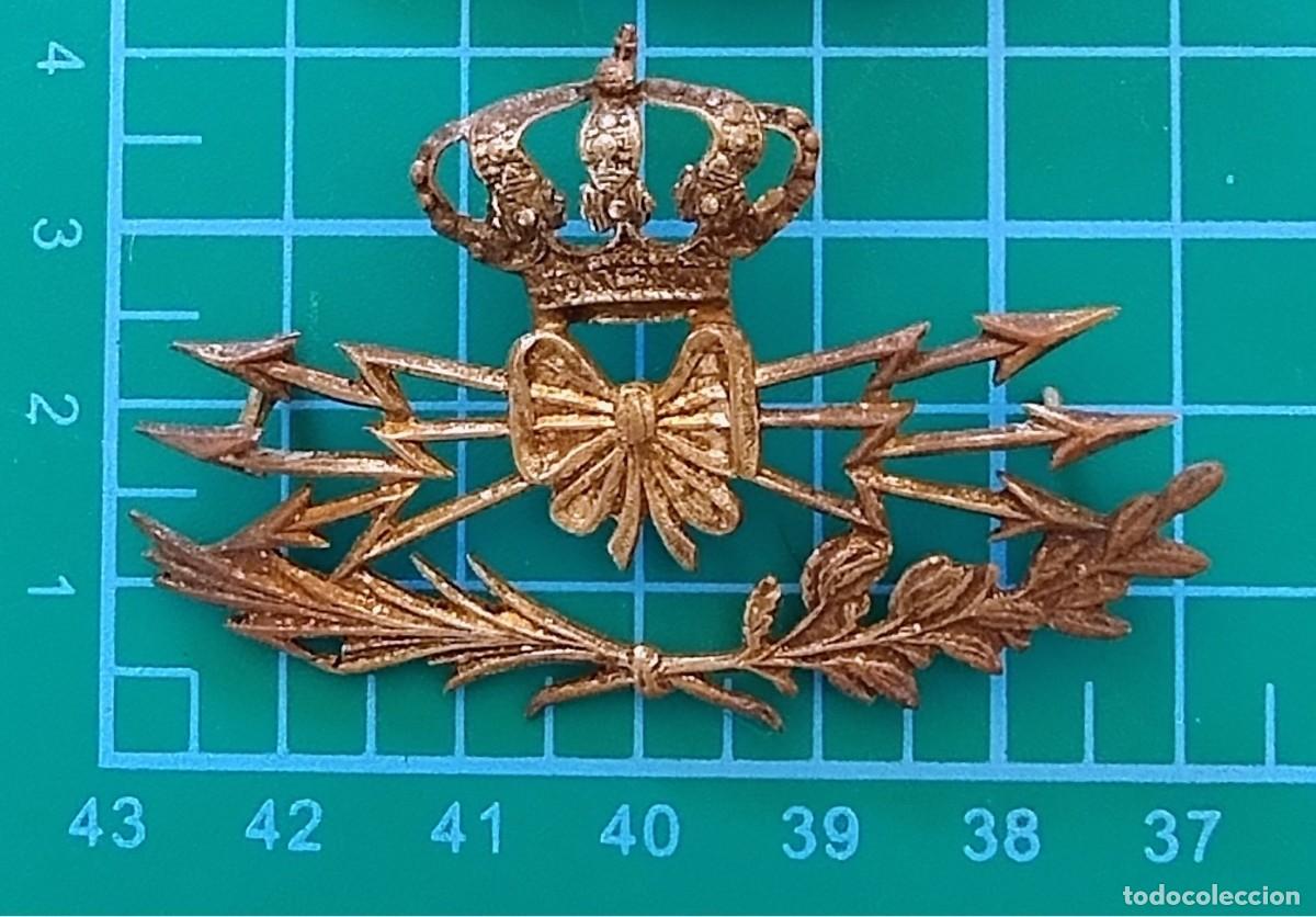 Militaria: DISTINTIVO INSIGNIA TELEGRAFISTA, PARA GORRA, ALFONSINO. 7 CM.