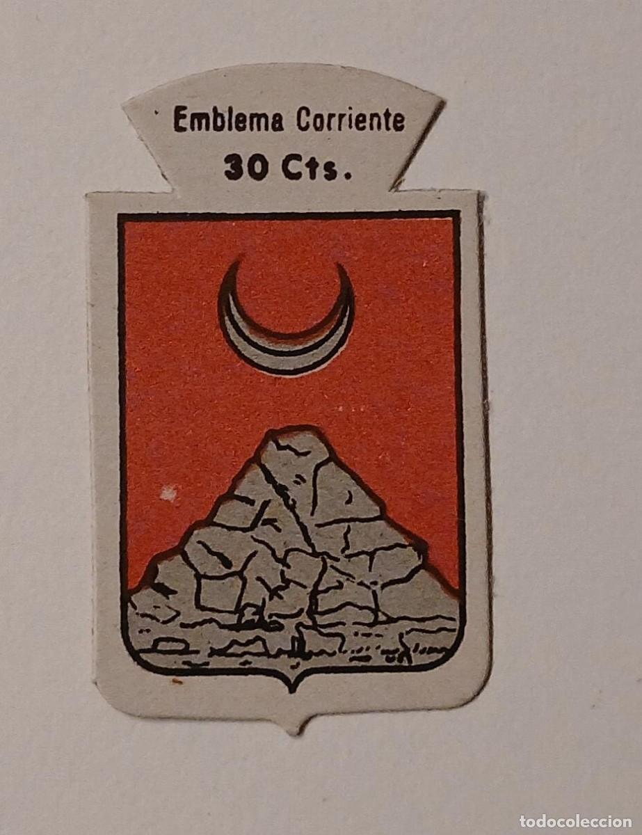 Militaria: Emblema auxilio social, CORRIENTE 30 CTS, serie B, N&ordm; 255, SANTALO.