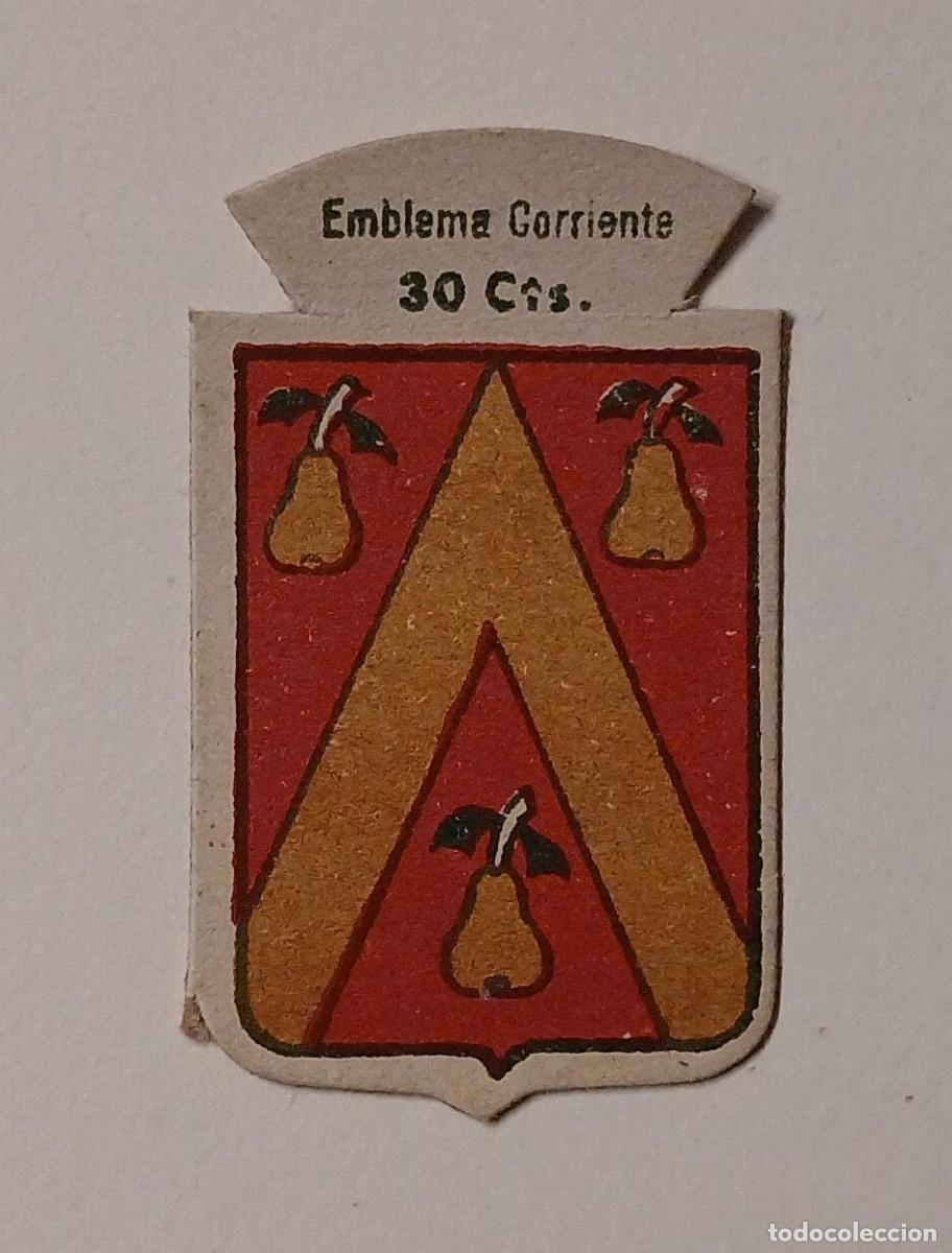 Militaria: Emblema auxilio social, CORRIENTE 30 CTS, serie B, N&ordm; 213, CLIMENT.