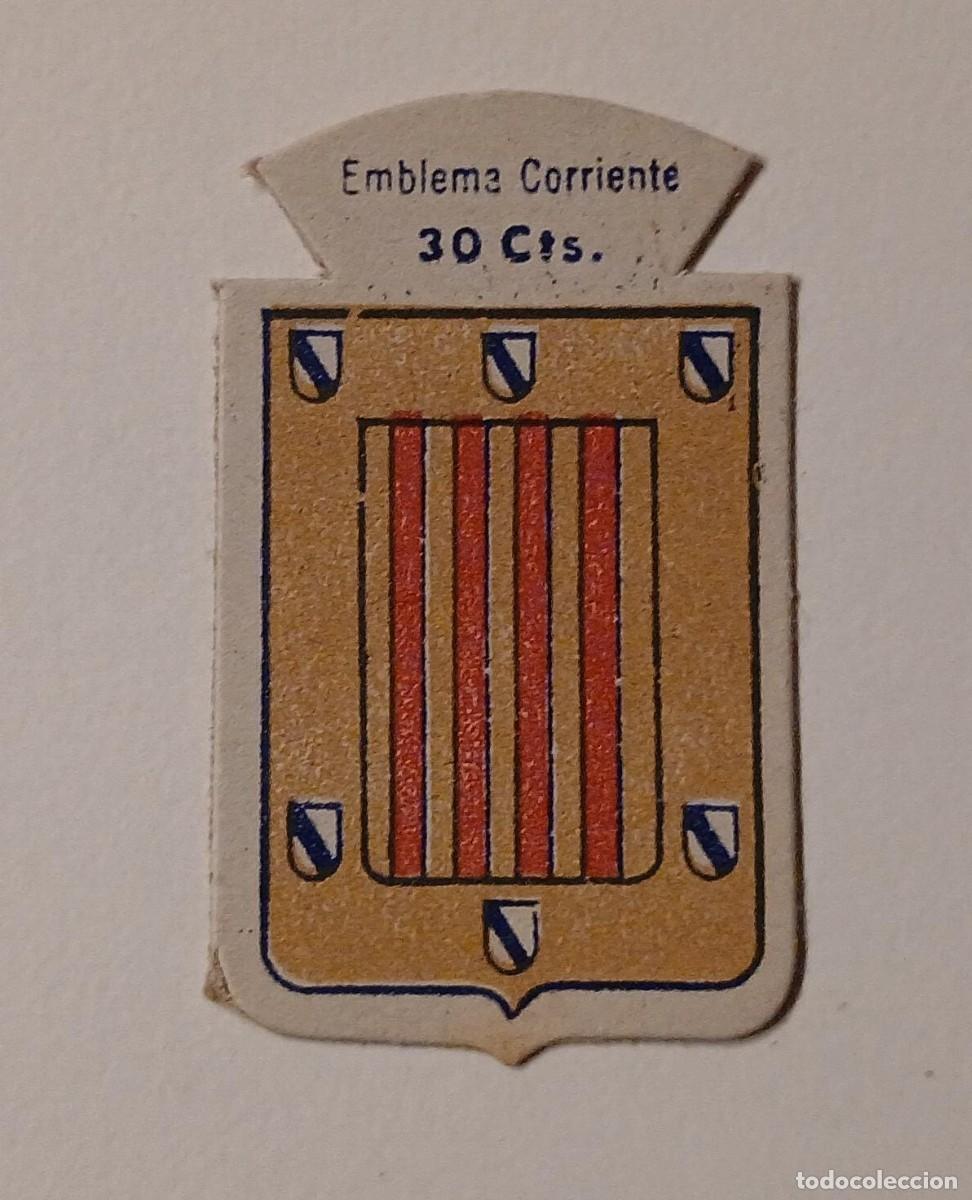 Militaria: Emblema auxilio social, CORRIENTE 30 CTS, serie B, N&ordm; 233, EJERICA.