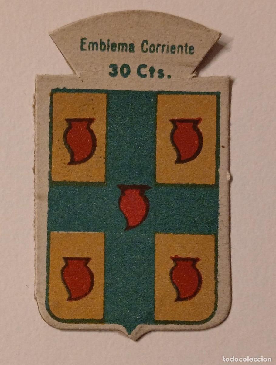 Militaria: Emblema auxilio social, CORRIENTE 30 CTS, serie B, N&ordm; 216, URRUTIA.