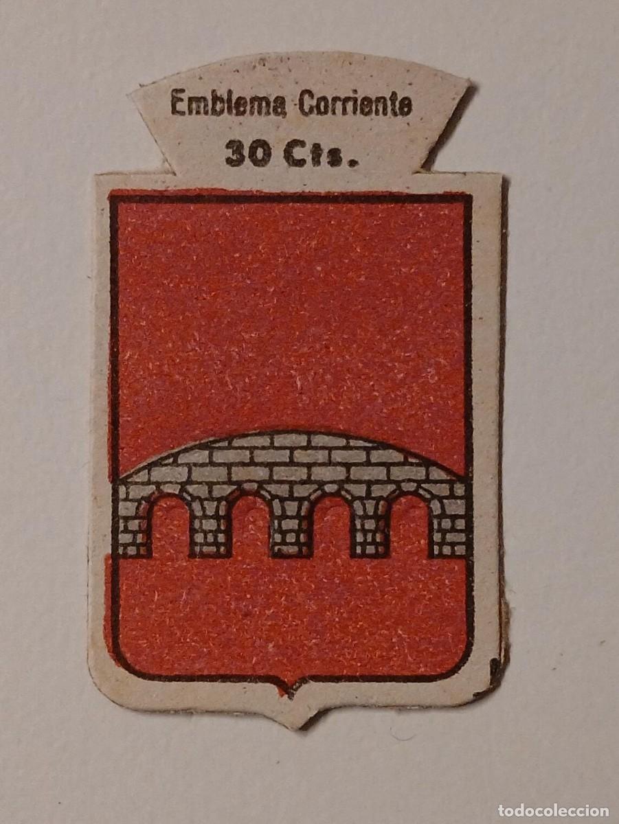 Militaria: Emblema auxilio social, CORRIENTE 30 CTS, serie B, N&ordm; 187, ALLISI.