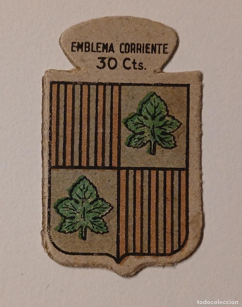 Militaria: Emblema auxilio social, CORRIENTE 30 CTS, serie B, N&ordm; 15, FIGUERAS.