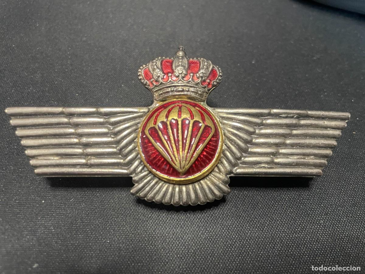 Militaria: Antiguo Rokiski de Cazador Paracaidista Espa&ntilde;ol - &Eacute;poca de Franco / Transici&oacute;n (7 cuerdas y corona c